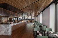 Novotel Christchurch Airportにあるレストランまたは飲食店