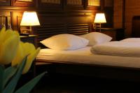 Łóżko lub łóżka w pokoju w obiekcie Boat Hotel Matylda