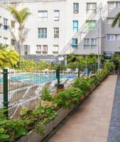 Bazén v ubytování APARTAMENT SARDINA NEAR THE BEACH WITH POOL AND WIFI e nebo v jeho okolí