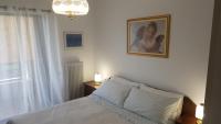 Posteľ alebo postele v izbe v ubytovaní Luxury Athenian Riviera Apartment 135 sqm at Voula