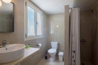 Kúpeľňa v ubytovaní Villa Elaia Suites & Apartments No.7
