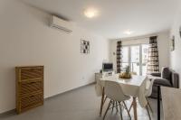 Posedenie v ubytovaní COOL APARTMAN