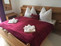 Posteľ alebo postele v izbe v ubytovaní Apartments Marie B