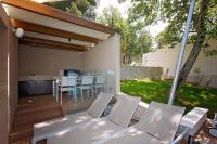 Ein Garten an der Unterkunft Villas Bellevue Plava Laguna