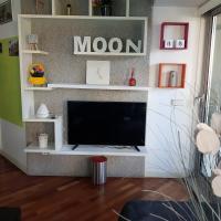 Televízia a/alebo spoločenská miestnosť v ubytovaní apartment luxe MMR