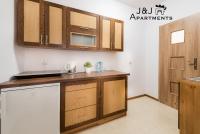 Kuchyňa alebo kuchynka v ubytovaní J&J Apartments, Szeroka 25 Apartament 7