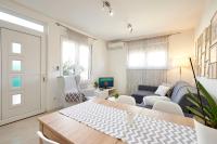 Posedenie v ubytovaní Apartmani Sara i Klara