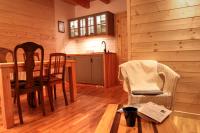 Kuchyňa alebo kuchynka v ubytovaní Apartament Zielone Okiennice
