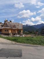 Výhľad na hory alebo výhľad na hory priamo z apartmánu