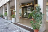 Fasada lub wejście do obiektu Albergo Residence Italia Vintage Hotel