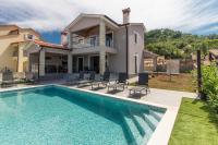 Plán poschodí v ubytovaní Charming villa Fjolla with private pool in Labin