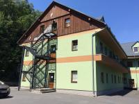 Budova, kde se apartmán nachází