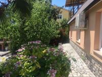 Vonkajšia záhrada v ubytovaní Casa Fiorella Ika-Opatija