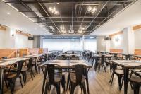 トラベラー イン ティエフア カルチャラル アンド クリエイティブ ホテルにあるレストランまたは飲食店