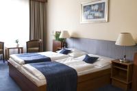 Postel nebo postele na pokoji v ubytování Hotel Theresia