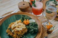 Mad i den private indkvartering eller i nærheden