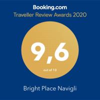 Certifikát, ocenenie alebo iný dokument vystavený v ubytovaní Bright Place Navigli