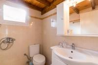 Kúpeľňa v ubytovaní Venetian era - Doukades center loft apt