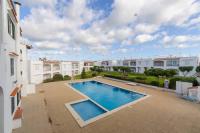 Bazén v ubytování Apartamento holidays nebo v jeho okolí
