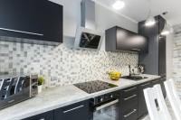 Kuchyňa alebo kuchynka v ubytovaní New Apartment OLD TOWN - 54m2 - 6 beds - New Bulding - Lift