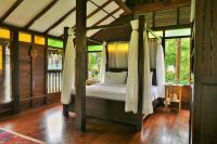 Villa Kelapa Langkawiにあるベッド