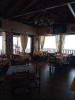 Restauracja lub miejsce do jedzenia w obiekcie Guesthouse Kastania Korakis
