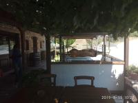 Patio lub wspólna przestrzeń na świeżym powietrzu w obiekcie Guesthouse Kastania Korakis