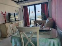 Posedenie v ubytovaní Apartamentos Mediterraneo