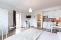 Kuchyňa alebo kuchynka v ubytovaní Apartments Laura