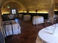 Reštaurácia alebo iné gastronomické zariadenie v ubytovaní Hotel Molí de l'Escala