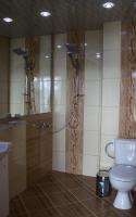 A bathroom at Safi