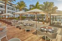 Restauracja lub miejsce do jedzenia w obiekcie Secrets Lanzarote Resort & Spa - Adults Only (+18)