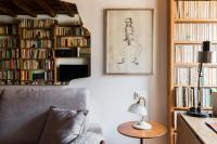 The library in Az apartmant