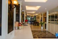 Фотография из галереи Tara Lake в Бангкоке