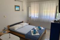 Posteľ alebo postele v izbe v ubytovaní Apartment 5 with pool and amazing sea view