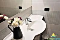 A bathroom at Garda Smile