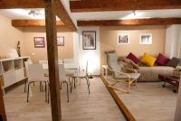 A seating area at Cuencaloft el balcon de Ali