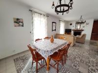 Część wypoczynkowa w obiekcie Complejo Apartamentos Rurales Molino de Abajo