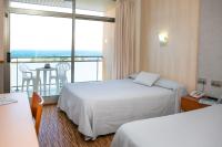 Posteľ alebo postele v izbe v ubytovaní RVHotels Ametlla Mar
