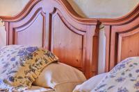Łóżko lub łóżka w pokoju w obiekcie Petit Hotel Ses Rotges - Only Adults