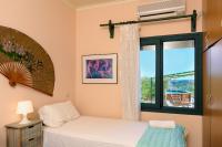 A bed or beds in a room at Best View Mountain Villa