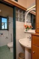 A bathroom at Best View Mountain Villa