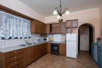 A kitchen or kitchenette at Best View Mountain Villa