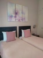 Posteľ alebo postele v izbe v ubytovaní Marina's Luxury Rooms