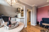 Kuchyň nebo kuchyňský kout v ubytování Hotel Norderriff