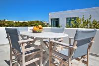 Balkón nebo terasa v ubytování Heart of Paros Apartments