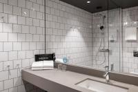 Comfort Hotel Arlanda Airport Terminalにあるバスルーム