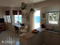 Kuchyň nebo kuchyňský kout v ubytování Popis Sea View Apartments