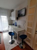 Kuchyňa alebo kuchynka v ubytovaní Zagreb Studio 39 Kranjčevićeva