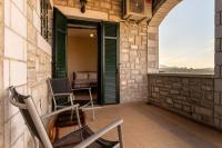 A balcony or terrace at Papadeas Villas
